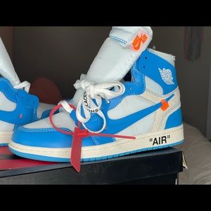Jordan 1 off white